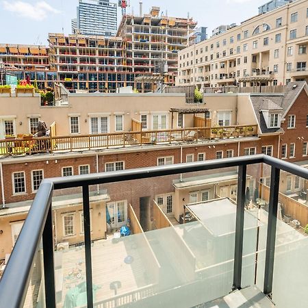 Globalstay Elegant Downtown Apartments Торонто Екстер'єр фото