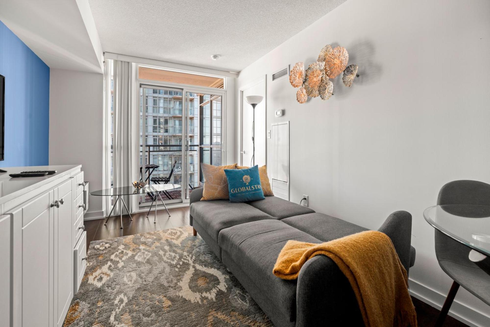 Globalstay Elegant Downtown Apartments Торонто Екстер'єр фото