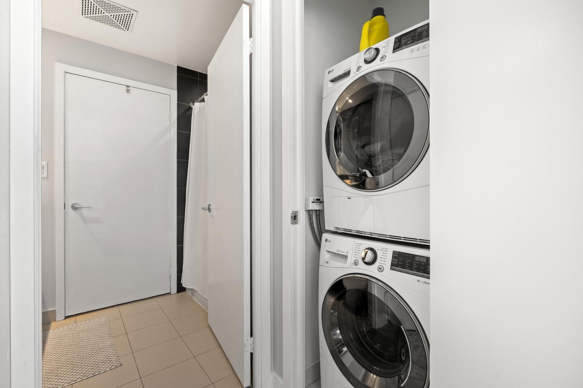 Globalstay Elegant Downtown Apartments Торонто Екстер'єр фото