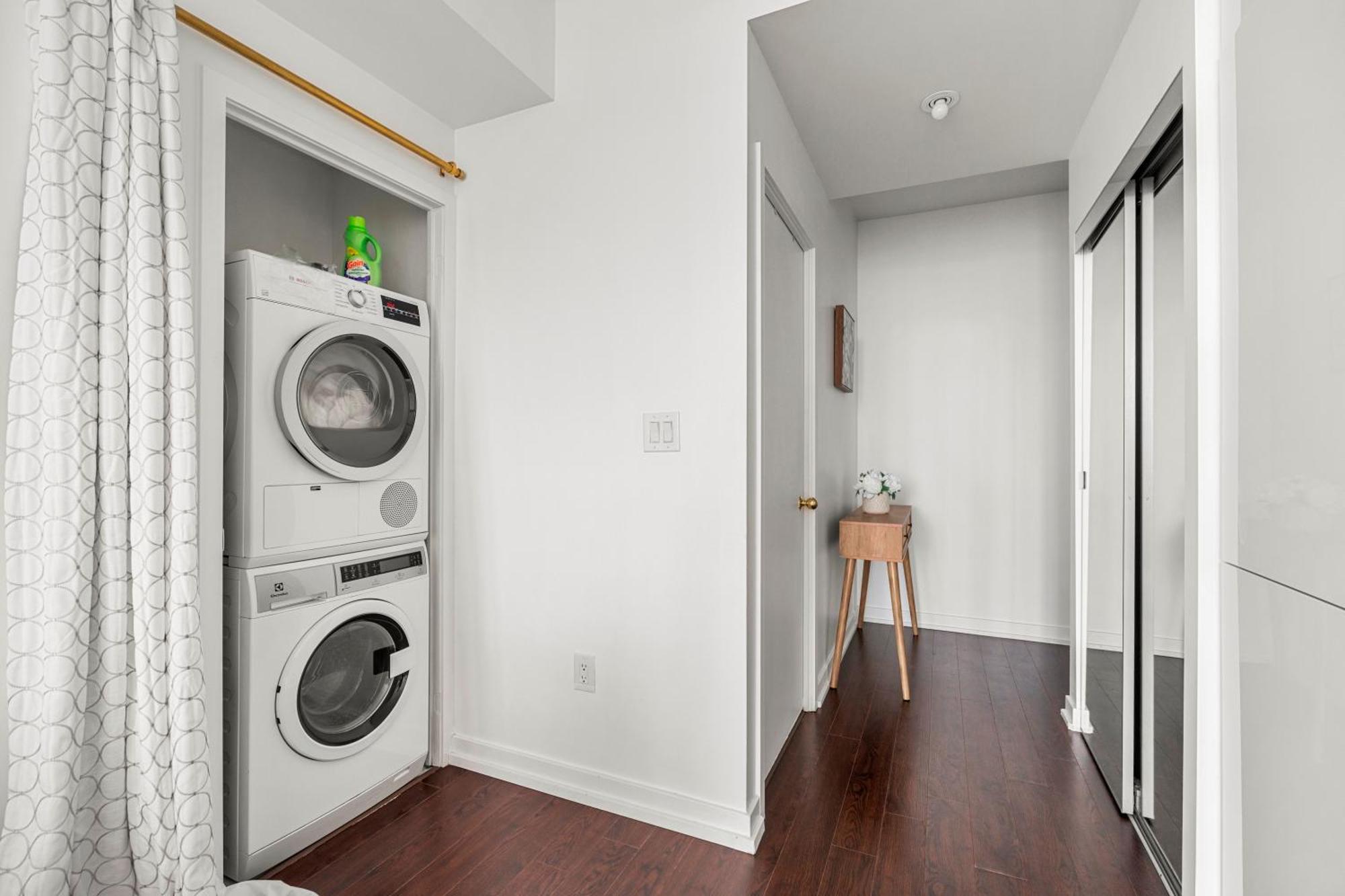 Globalstay Elegant Downtown Apartments Торонто Екстер'єр фото