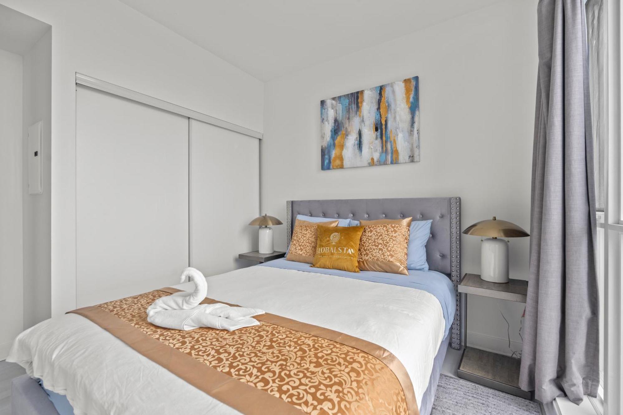 Globalstay Elegant Downtown Apartments Торонто Екстер'єр фото