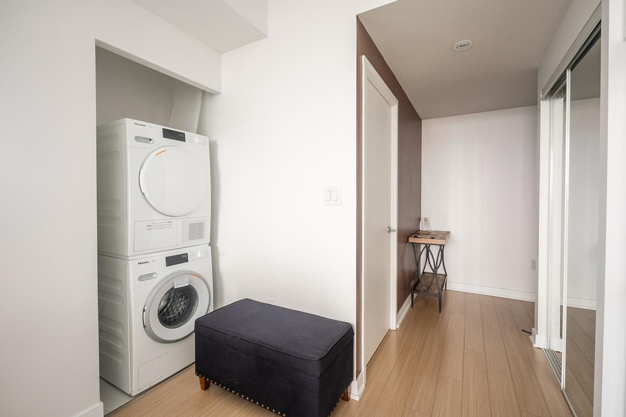 Globalstay Elegant Downtown Apartments Торонто Екстер'єр фото