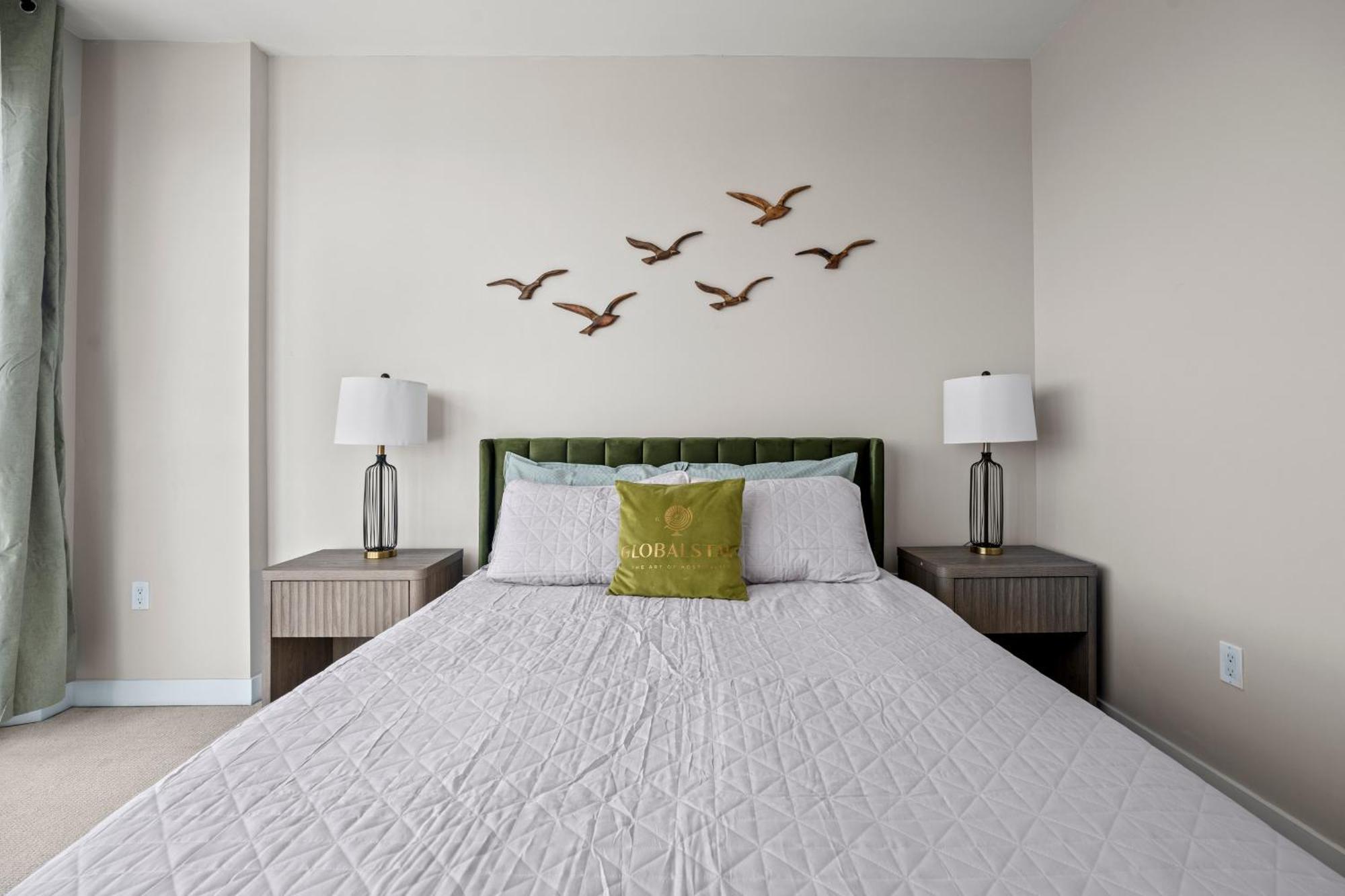 Globalstay Elegant Downtown Apartments Торонто Екстер'єр фото
